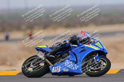 media/Sep-11-2022-SoCal Trackdays (Sun) [[81b7e951af]]/Turn 7 (1145am)/